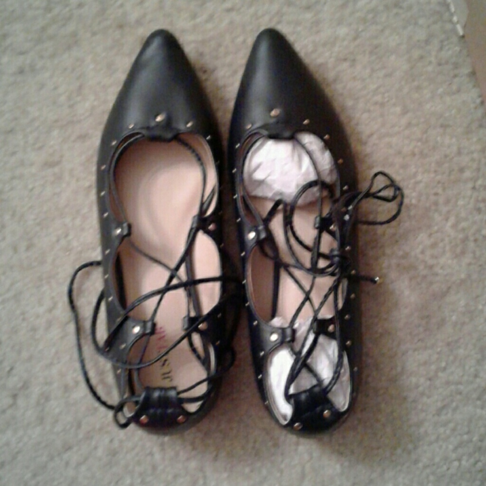 $25 NIB Justfab Kinley size 8.5